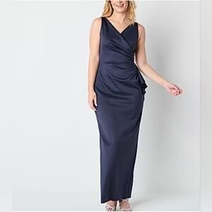 Atelier Danielle Smoothing & Slimming Collection Sleeveless Evening Gown